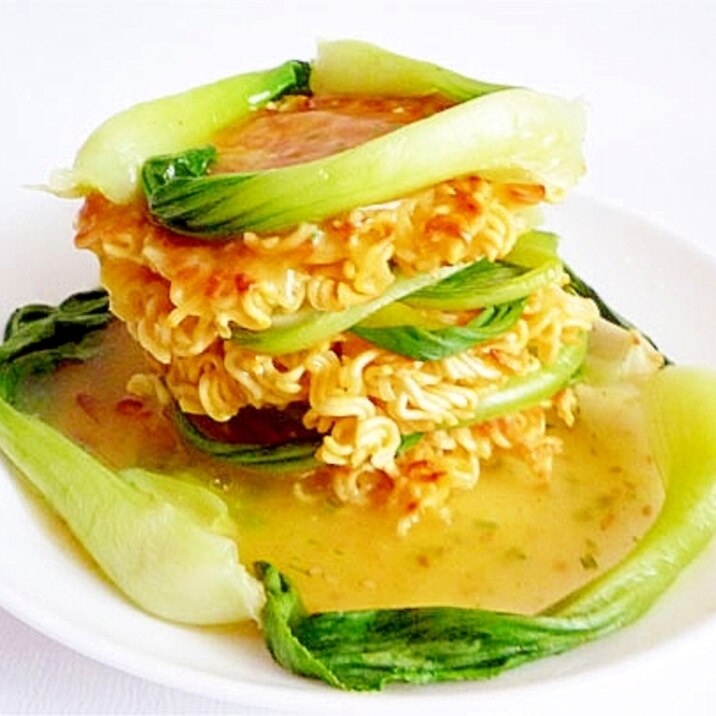 インスタント麺でミルフィーユ固焼きそば レシピ 作り方 By Liqueur 楽天レシピ
